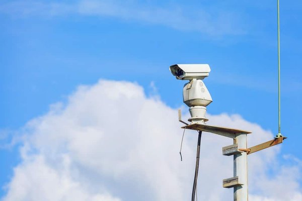 Comment mettre en place un système de surveillance réseau proactif pour les PME ?